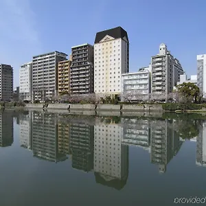4* מלון The Royal Park Riverside